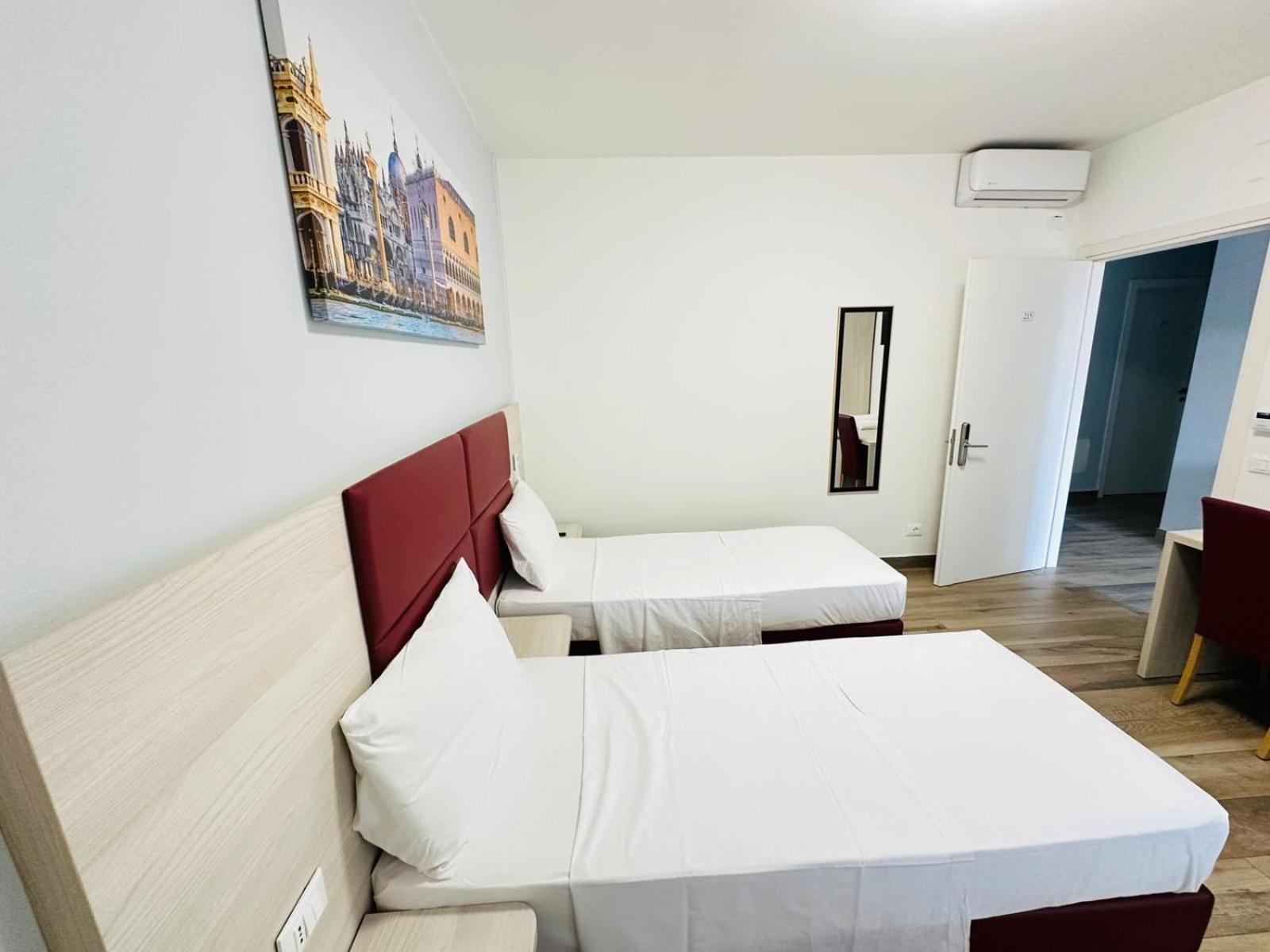 Venice Hub Mestre Extérieur photo